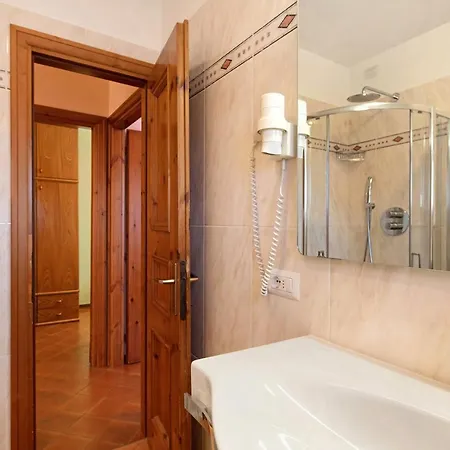 Meridiana 8 Apartman *